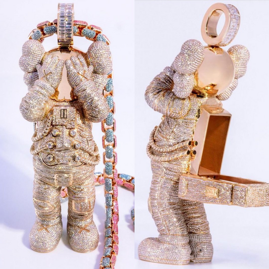 Astronaut Kaws Chain V1